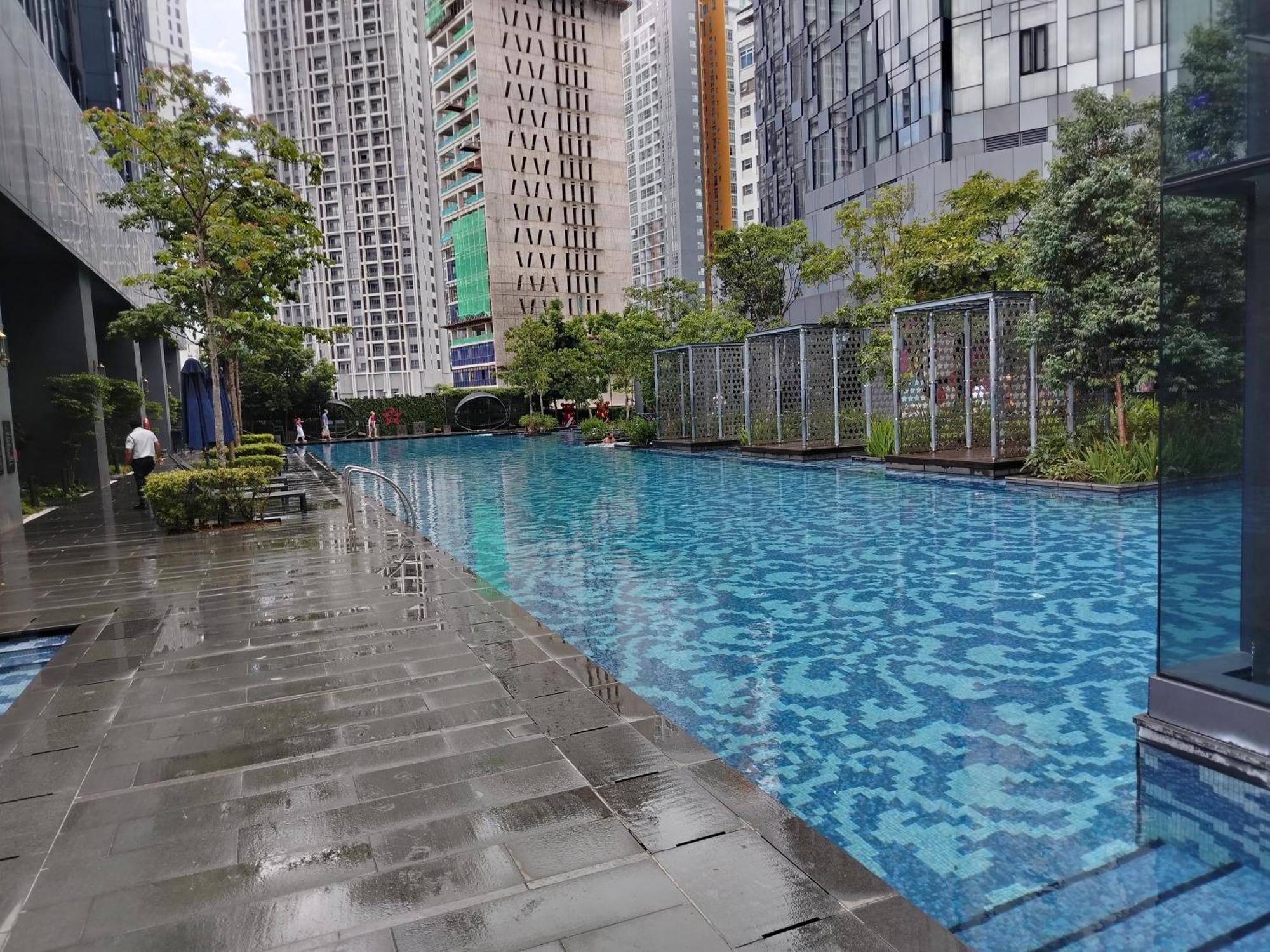 Star Family Living At Klcc Pangsapuri Kuala Lumpur